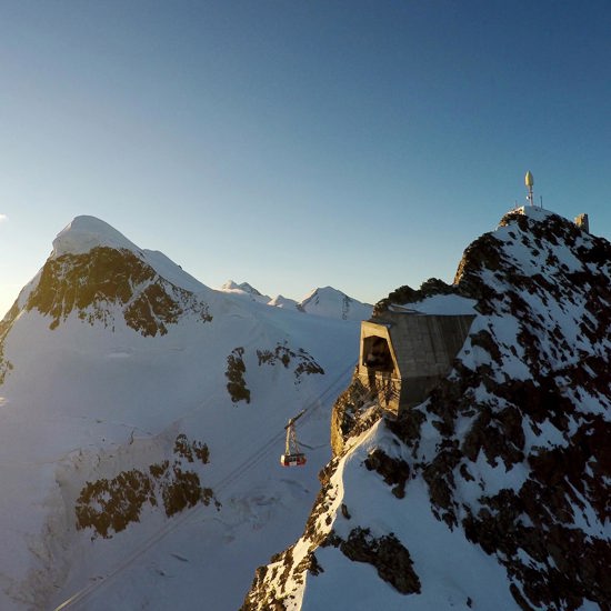 Beausite Zermatt Explore Activities PB Matterhorn Glacier Paradise (C)Aircam