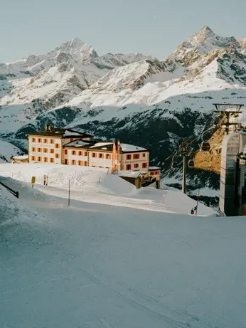 Beausite Zermatt W 22 Design Hotel Analog Skifahren 18 9 2