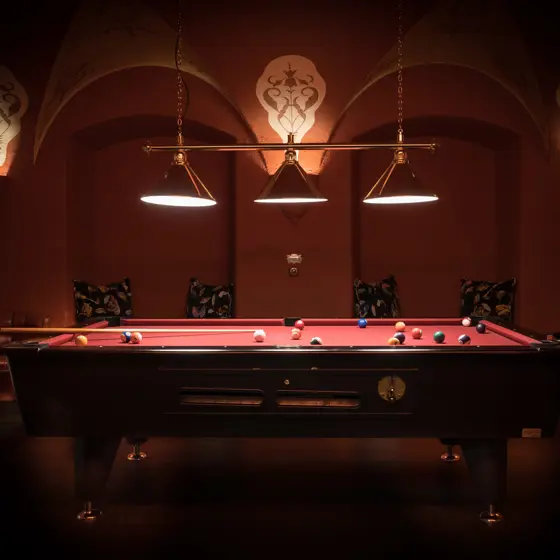 Beausite Zermatt W 22 Design Hotel Hotel Zigarrenlounge 2665 9 2